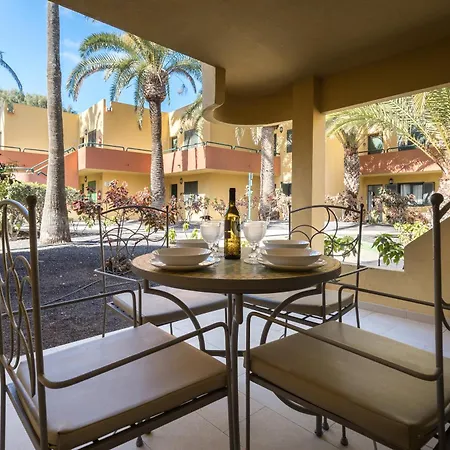 Home2book Poolside & Terrace Retreat, Corralejo * La Oliva