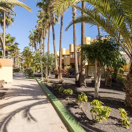 Апартаменты Home2book Poolside & Terrace Retreat, Corralejo