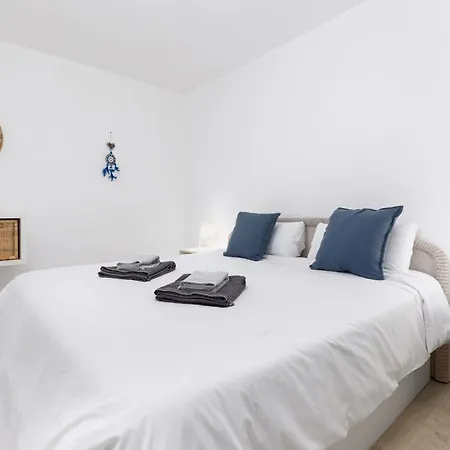 Home2book Poolside & Terrace Retreat, Corralejo