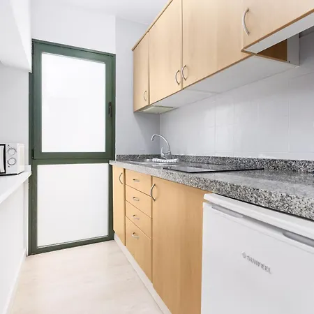 Home2book Poolside & Terrace Retreat, Corralejo